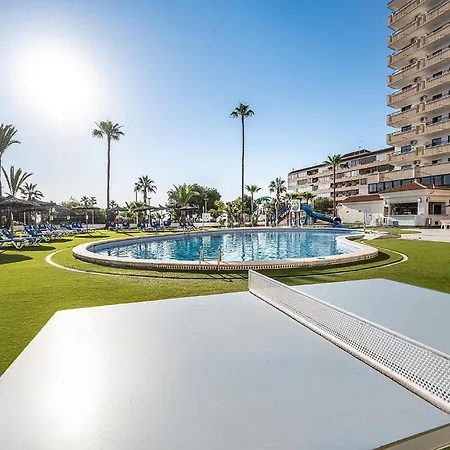 Ξενοδοχείο Playas De 3*