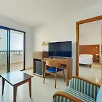 奥里韦拉普托雷维耶哈酒店 酒店 3*