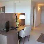 奥里韦拉普托雷维耶哈酒店