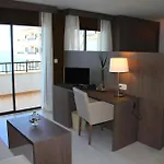 奥里韦拉普托雷维耶哈酒店 3*
