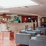 奥里韦拉普托雷维耶哈酒店 酒店