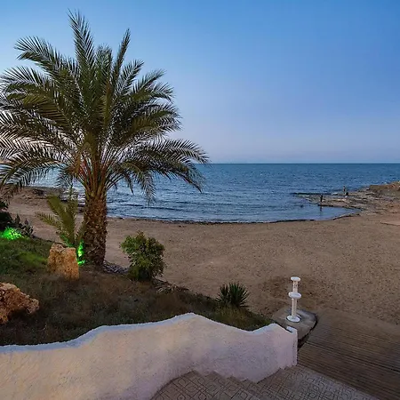 Hotel Playas De 3*