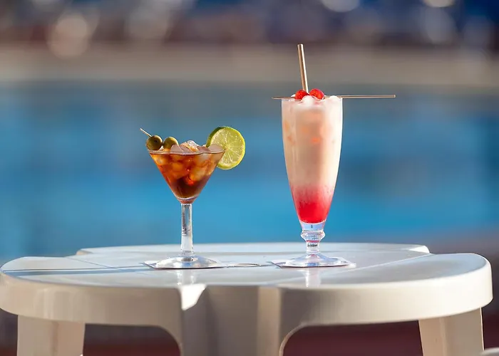 奥里韦拉普托雷维耶哈酒店 托雷维耶哈