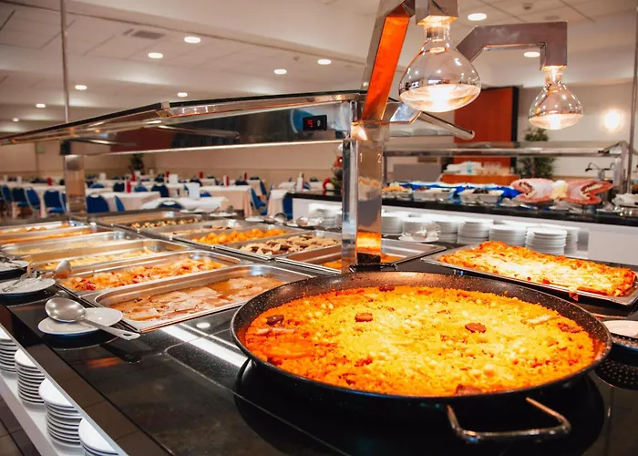 奥里韦拉普托雷维耶哈酒店 3* 托雷维耶哈